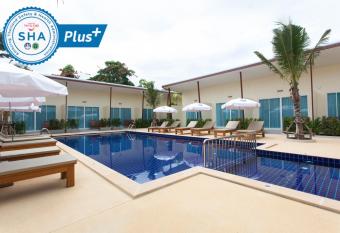 Chalong Princess Pool Villa Resort SHA EXTRA PLUS has Balcony rooms