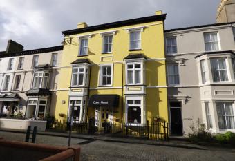 Caer Menai allows 18 year olds to book a room