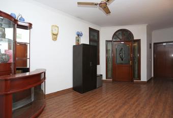 OYO Flagship 2173 Hotel Sebastian White allows 18 year olds to book a room