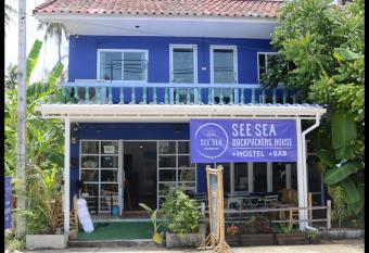 See Sea Backpackers House allows 18 year olds to book a room