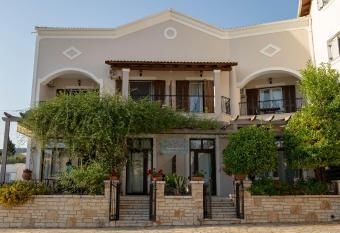 Casa Evanti has Balcony rooms