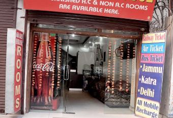 Asha Guest House allows 18 year olds to book a room