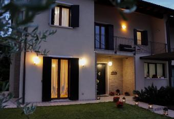 B&B Ca  Rina has Balcony rooms