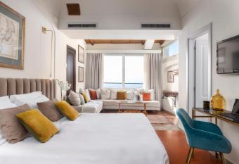 Hotel Villa Paradiso has Balcony rooms