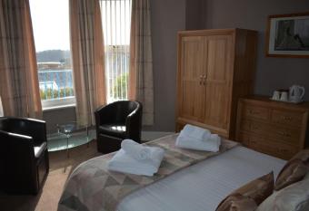 Cotswold House has Balcony rooms