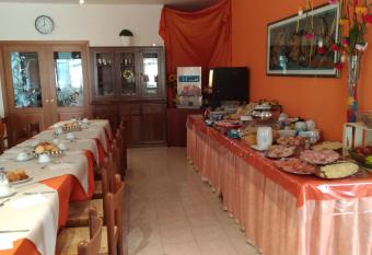 Hotel Rex has Balcony rooms