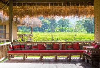 Lisu Lodge has Balcony rooms