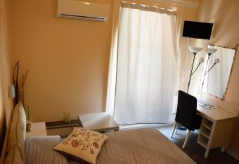 Catania Etnea Bed and breakfast has Balcony rooms