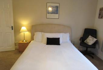 SleepNeat allows 18 year olds to book a room