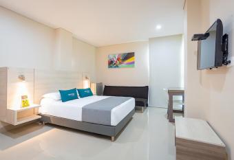 Hotel Seven Monteria allows 18 year olds to book a room
