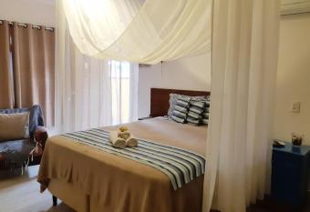 Pousada Canto do Pescador has Balcony rooms