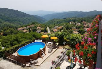 Amelia Dream View Hotel has Balcony rooms