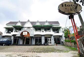 De Qur Hotel Bandung has Balcony rooms