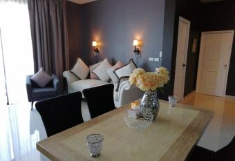 Klong Muang Beach Apartment allows 18 year olds to book a room