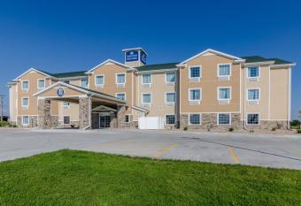 Cobblestone Hotel & Suites - Mccook allows 18 year olds to book a room