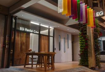 EG Hostel has Balcony rooms