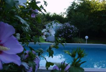 La Ferme de Thoudiere has Balcony rooms