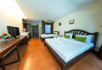 The RiverKwai Bridge Resort allows 18 year olds to book a room