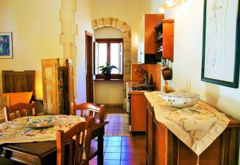 Vinciucci has Balcony rooms