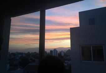 Apartamento Reyes Catolicos allows 18 year olds to book a room