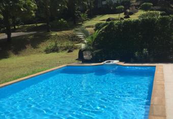 Khaolak Hillside Villa has Balcony rooms