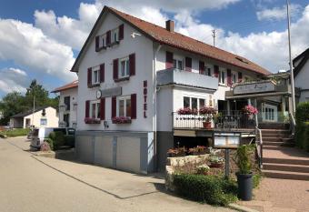 Hotel Heuberger Hof, Wehingen has Balcony rooms