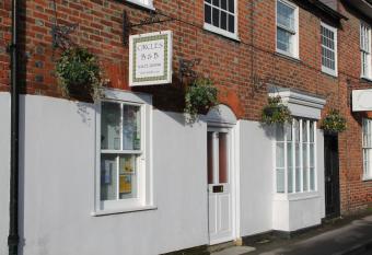 Circles Guest House allows 18 year olds to book a room