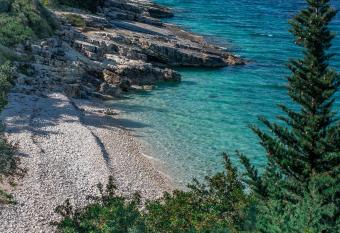 Anassa Mare Villas & Residences allows 18 year olds to book a room