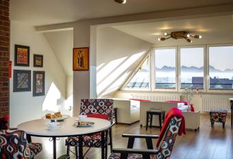 Pokoje Go  cinne UAnny has Balcony rooms