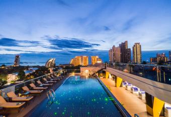 Blue Boat Design Hotel has Balcony rooms