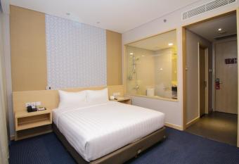 GTV Hotel has rooms with a private hot tub