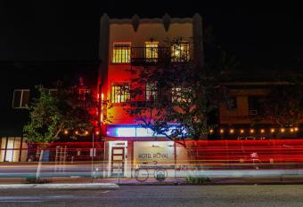 Hotel Royal allows 18 year olds to book a room