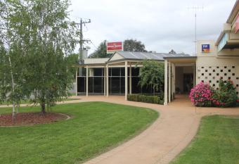 Rubicon Hotel Motel allows 18 year olds to book a room