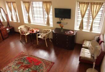 Colonels inn allows 18 year olds to book a room