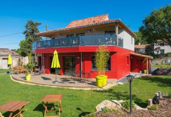 Homga  a chambres d h  tes has Balcony rooms