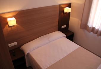 Hotel Victoria has Balcony rooms