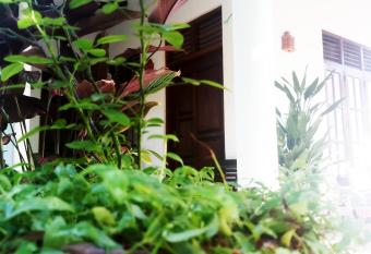 Eagle Homestay has Balcony rooms