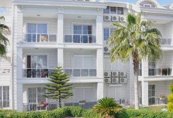 Kemer Residence 2 has Balcony rooms