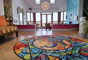 Lus Mor allows 18 year olds to book a room