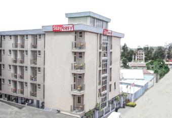 Stay Easy Hotel has Balcony rooms