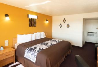 Western Motel allows 18 year olds to book a room