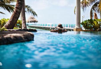 Pelican Reef Villas Resort allows 18 year olds to book a room