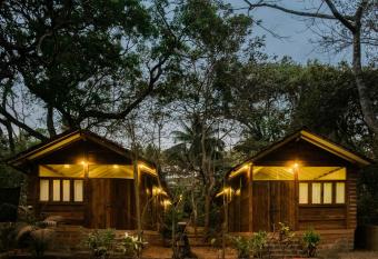 Namaste Jungle - A Boutique Homestay has Balcony rooms