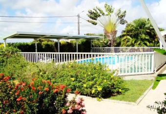 Domaine Des Hibiscus has Balcony rooms