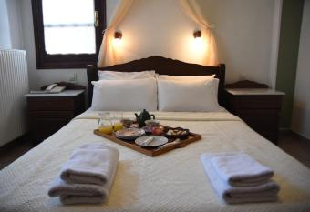 Archontiko Klitsa has Balcony rooms