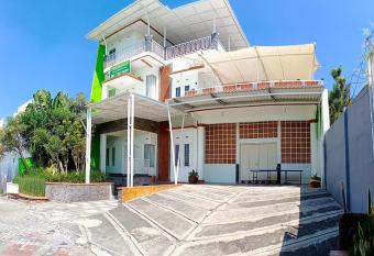 Permata Villa II has Balcony rooms