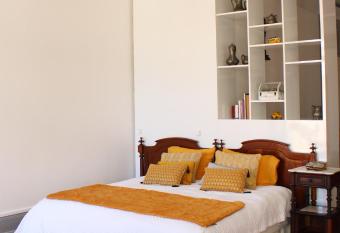 Casa Borges has Balcony rooms