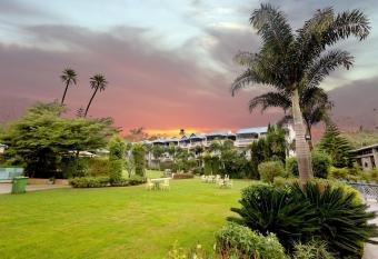 Hummingbird Resort has Balcony rooms
