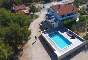Camp Krka has Balcony rooms