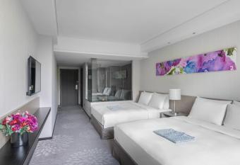 Lakeshore Hotel Suao has Balcony rooms